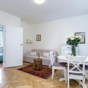 Elite Heart Of The Old Town Apartament
